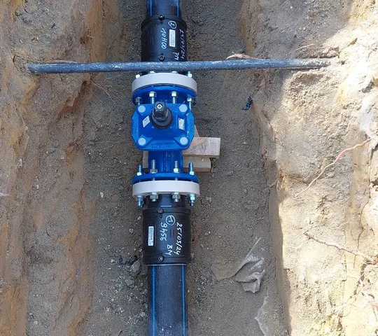 Grande photo verticale de la section intro eau potable